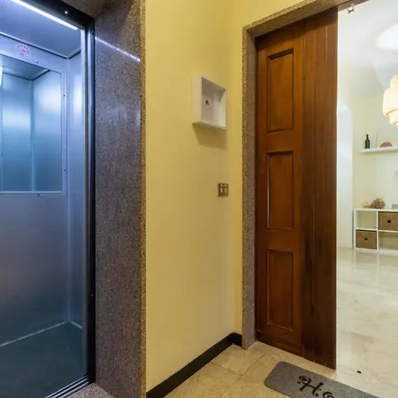 Appartamento Sonnino House *