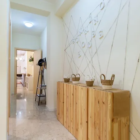 Appartamento Sonnino House *
